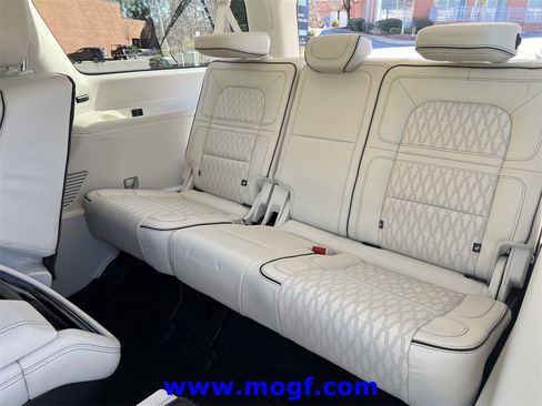 Used 2021 Lincoln Navigator L Black Label w/ Cargo Convenience Package image 27