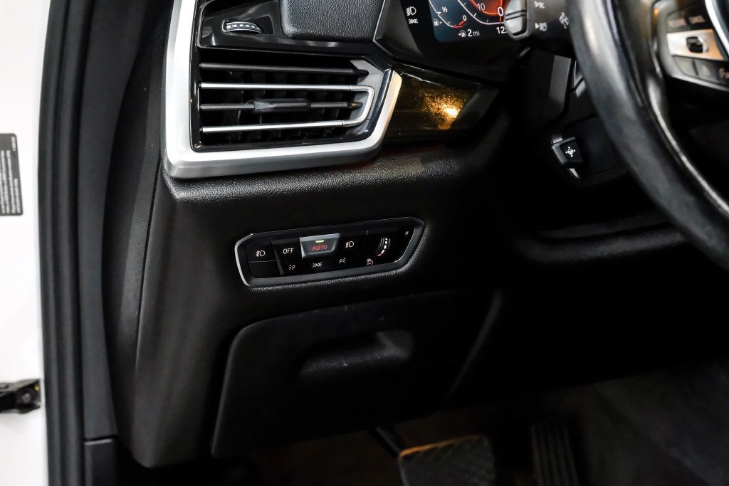 Used 2019 BMW X5 xDrive40i w/ Executive Package AWD/4WD image 39
