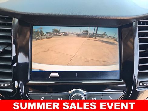 Used 2022 Chevrolet Trax LT w/ Driver Confidence Package AWD/4WD image 20