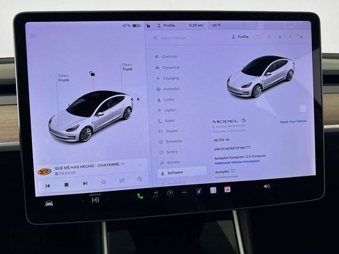 Used 2018 Tesla Model 3 Long Range image 37