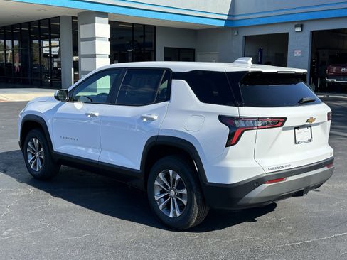 New 2026 Chevrolet Equinox LT image 7