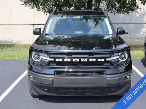 Used 2023 Ford Bronco Sport Outer Banks w/ Tech Package AWD/4WD image 2