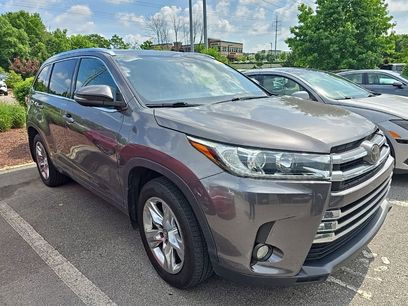 Used 2017 Toyota Highlander Limited