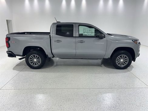 New 2026 Chevrolet Colorado LT w/ LT Convenience Package image 9