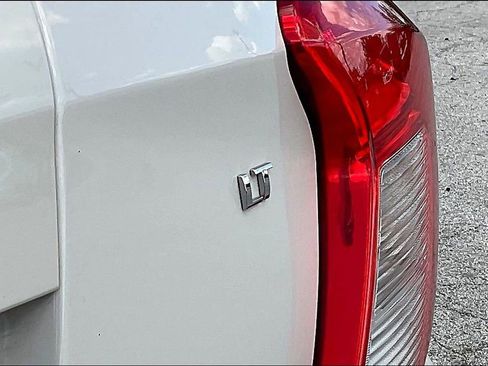 Used 2018 Chevrolet Spark LT image 31