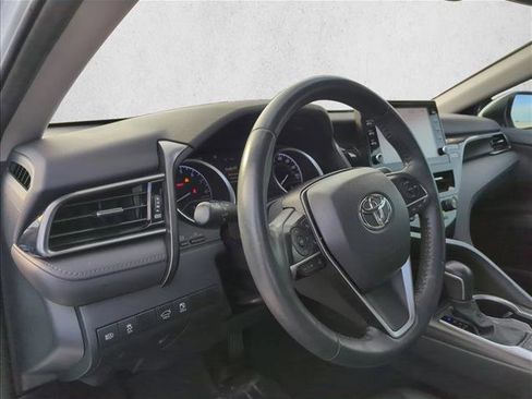 Used 2023 Toyota Camry XLE FWD image 12
