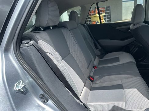Used 2025 Subaru Outback Premium w/ Popular Package #1A AWD/4WD image 5