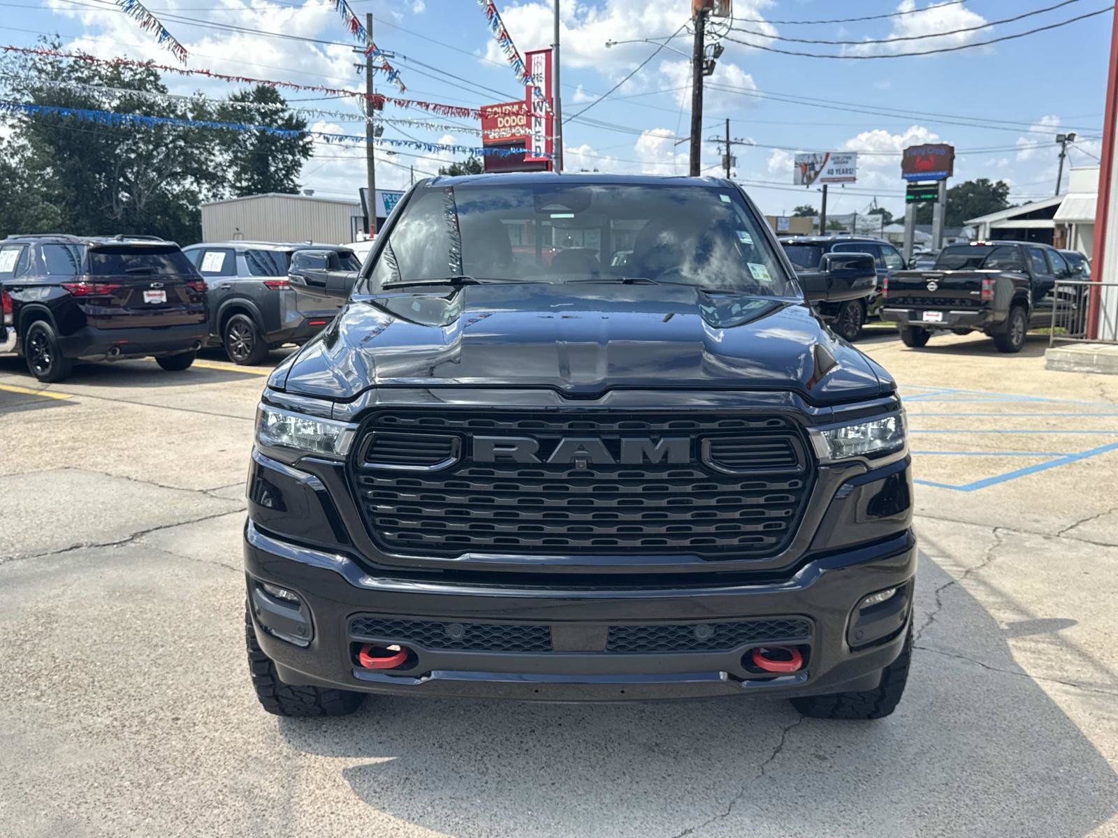 Used 2025 RAM 1500 Big Horn AWD/4WD image 2