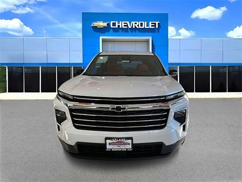 New 2026 Chevrolet Traverse LT w/ LPO, Floor Liner Package image 6