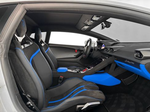 Used 2023 Lamborghini Huracan Tecnica RWD image 26