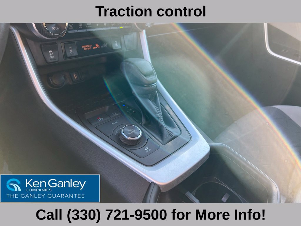 Used 2022 Toyota RAV4 XLE w/ Convenience Package AWD/4WD image 32
