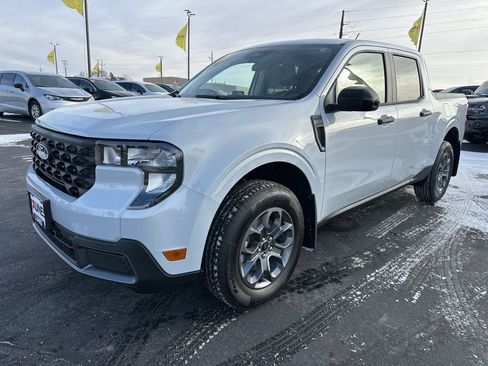 New 2026 Ford Maverick XLT w/ XLT Luxury Package AWD/4WD image 12