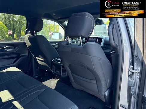 Used 2025 RAM 1500 Big Horn AWD/4WD image 39