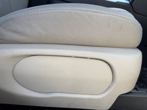 Used 2013 Ford Explorer Base image 34