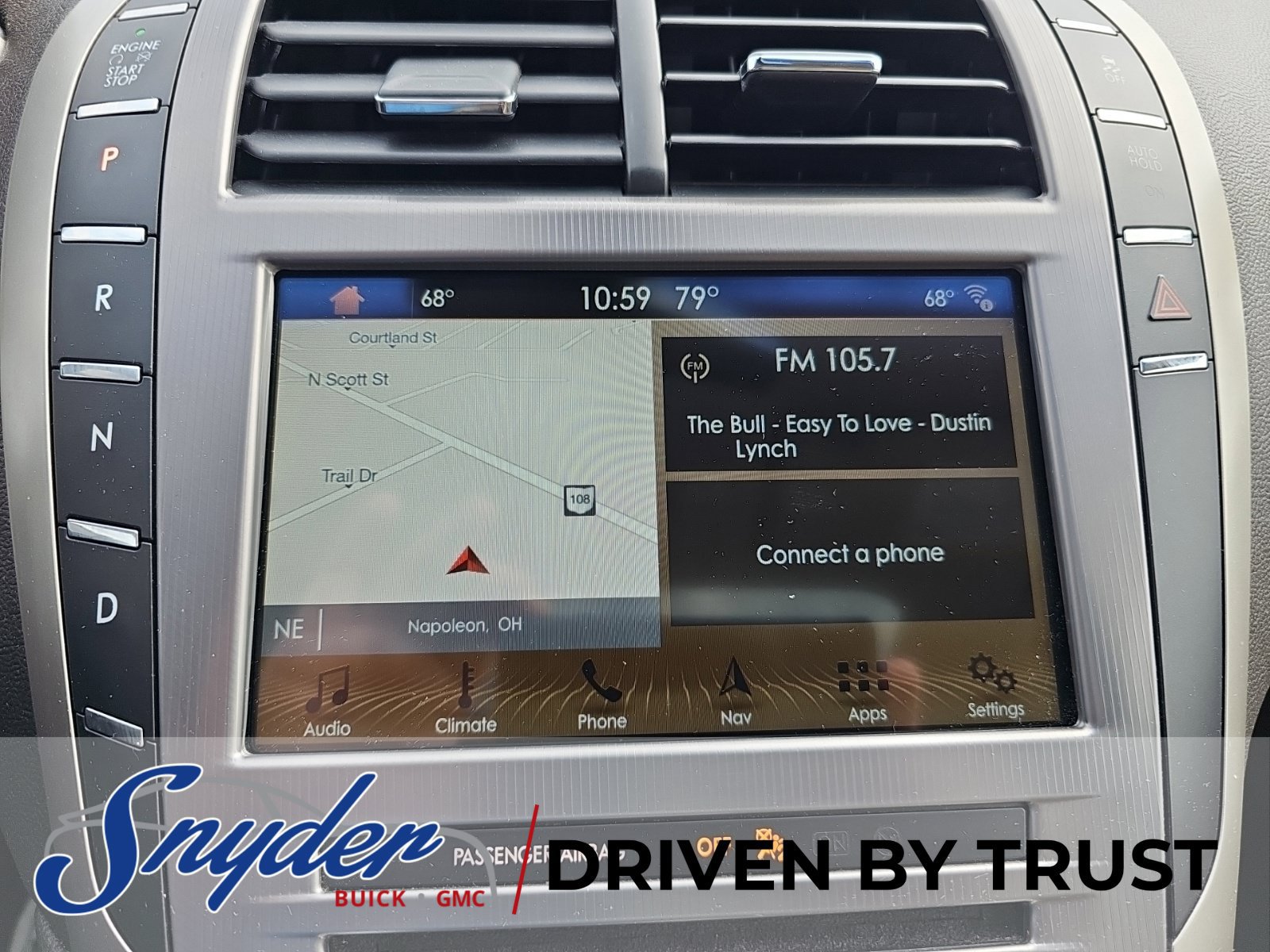 Used 2018 Lincoln MKZ Select w/ Select Plus Package AWD/4WD image 18