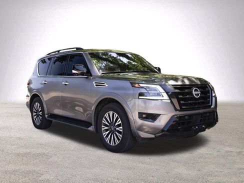 Used 2023 Nissan Armada SL w/ Midnight Edition Package RWD image 2