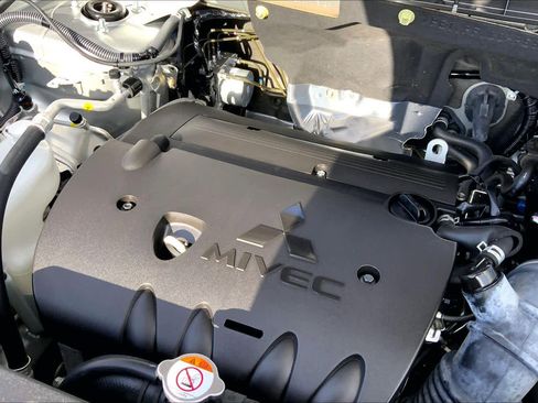 Used 2025 Mitsubishi Outlander Sport ES AWD/4WD image 32