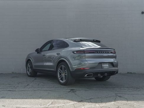 New 2026 Porsche Cayenne Coupe AWD/4WD image 3