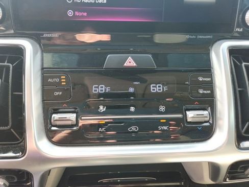 Used 2021 Kia Sorento SX image 27
