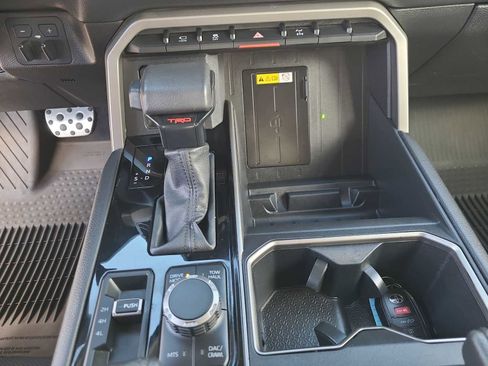 Used 2024 Toyota Tundra Platinum image 25