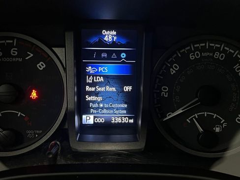 Used 2023 Toyota Tacoma TRD Off-Road w/ Technology Package image 17