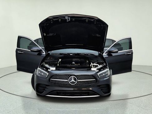Used 2021 Mercedes-Benz E 350 Sedan image 18