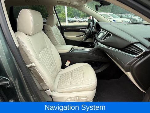 Used 2023 Buick Enclave Avenir w/ Avenir Technology Package AWD/4WD image 27