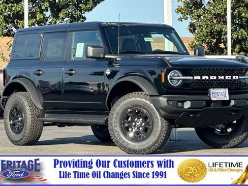 New 2026 Ford Bronco Outer Banks w/ Sasquatch Package image 1