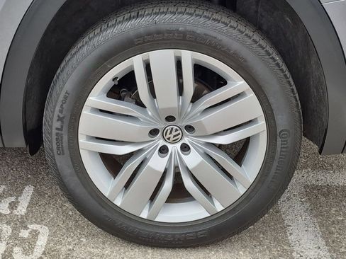 Used 2019 Volkswagen Atlas SE w/ Towing Package FWD image 9