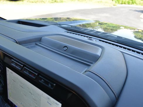 Used 2023 Ford F250 Platinum w/ Tremor Off-Road Package AWD/4WD image 25