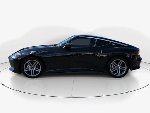 Used 2025 Nissan Z Sport w/ Floor Mat Package RWD image 7
