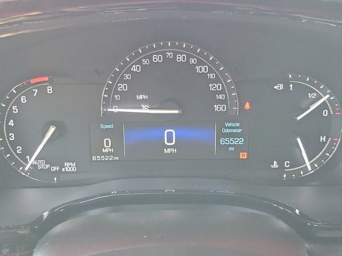Used 2018 Cadillac XT5 FWD image 28