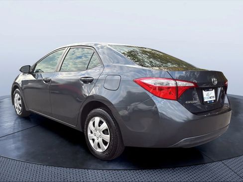Used 2015 Toyota Corolla L image 3