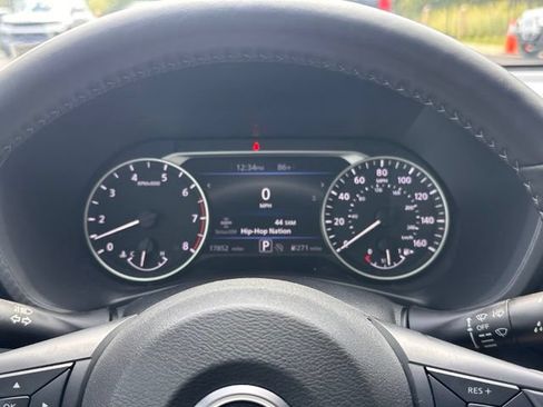 Used 2025 Nissan Sentra SV w/ All-Weather Package FWD image 23