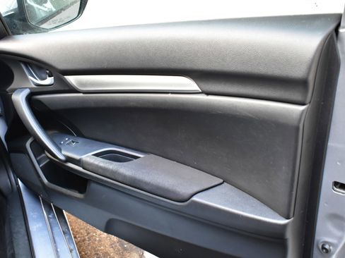 Used 2019 Honda Civic LX image 25