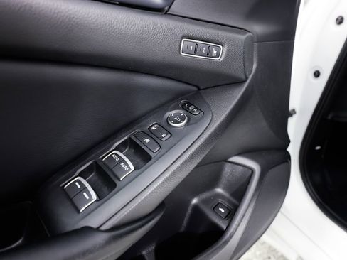 Used 2018 Honda Accord EX-L image 25