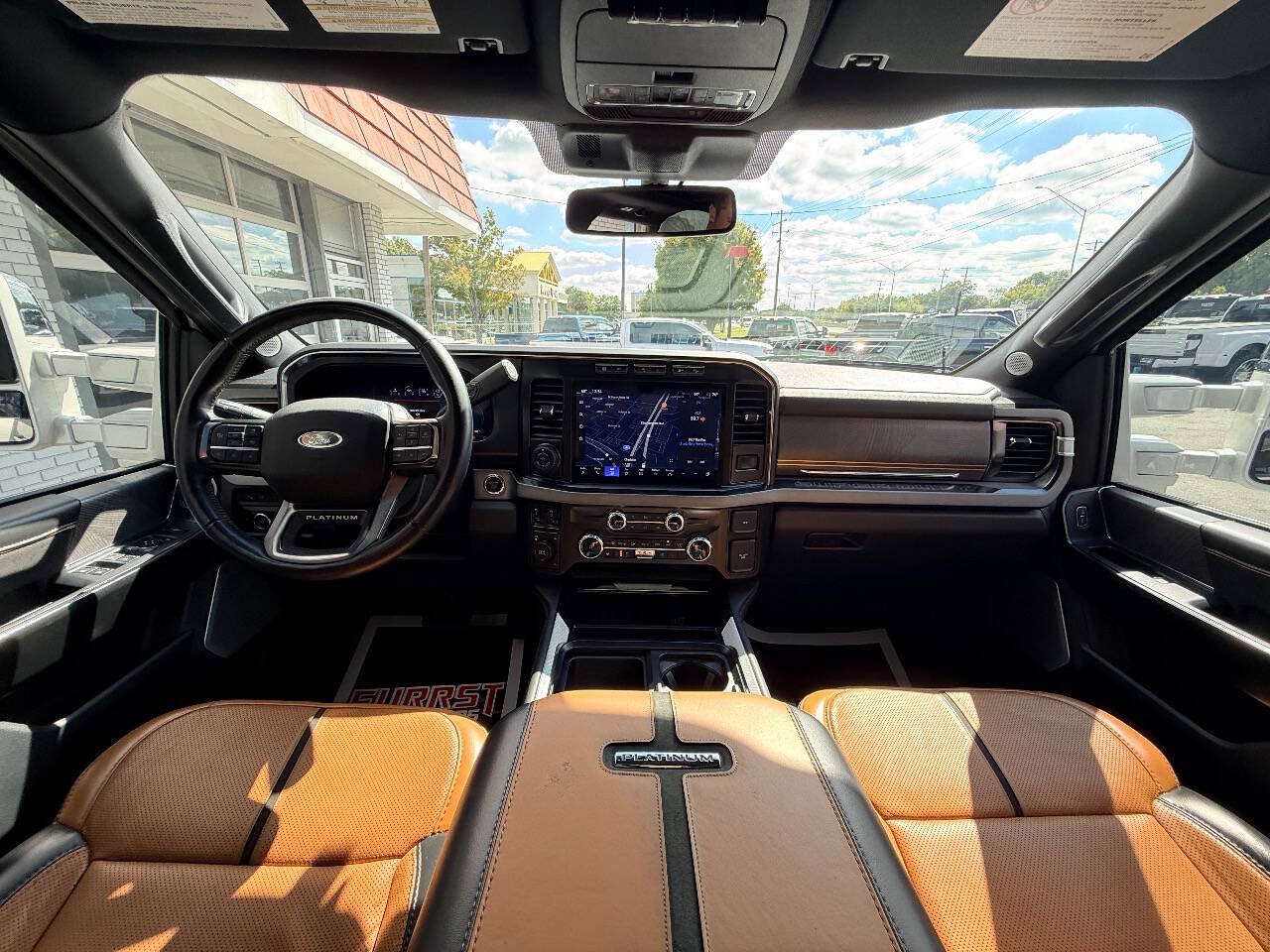 Used 2023 Ford F450 Platinum w/ FX4 Off-Road Package AWD/4WD image 39
