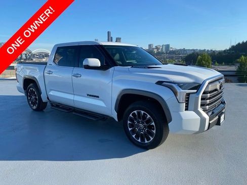 Used 2023 Toyota Tundra Limited w/ Power Package AWD/4WD image 1