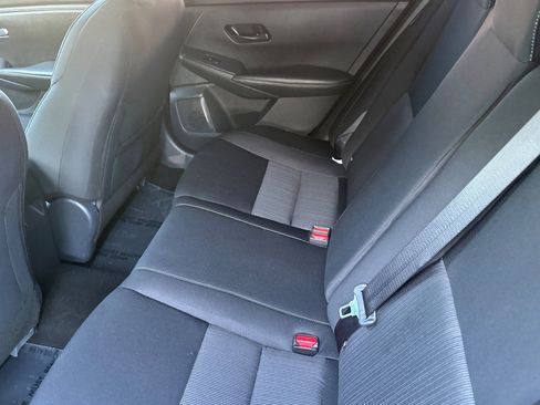 Used 2025 Nissan Sentra SV image 11