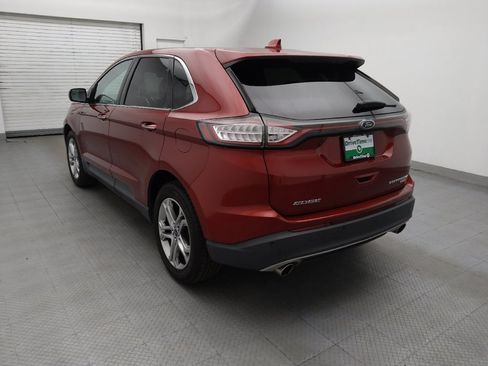 Used 2018 Ford Edge Titanium w/ Technology Package FWD image 5