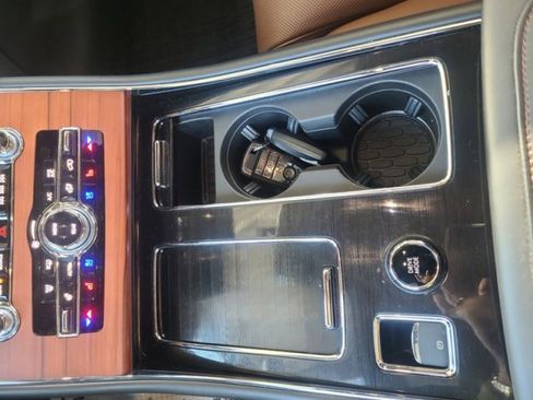 Used 2024 Lincoln Aviator Reserve w/ Equipment Group 201A image 15