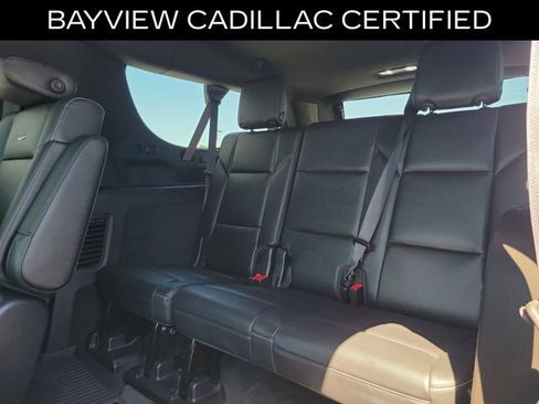 Certified 2023 Cadillac Escalade ESV Luxury AWD/4WD image 15