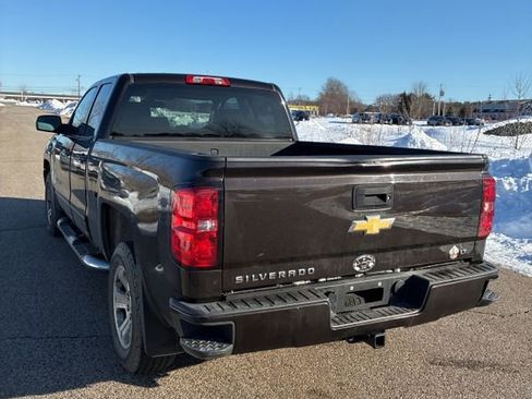 Used 2018 Chevrolet Silverado 1500 LT w/ All Star Edition image 2