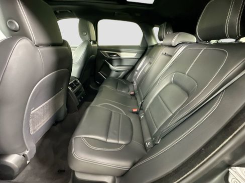 Used 2025 Jaguar F-PACE R-Dynamic S image 28