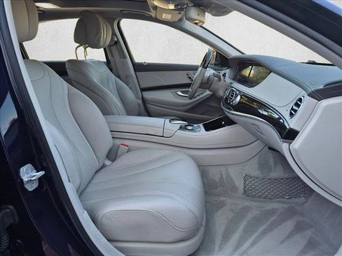 Used 2016 Mercedes-Benz S 550 Sedan image 21