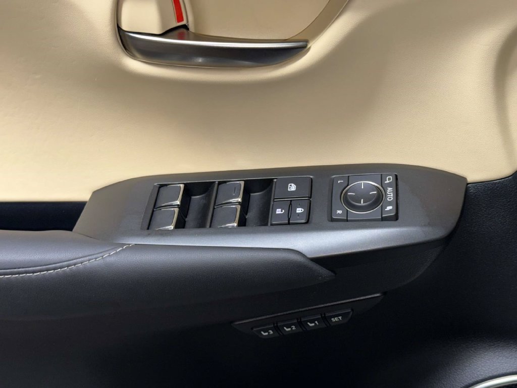 Used 2018 Lexus NX 300 AWD w/ Premium Package image 21