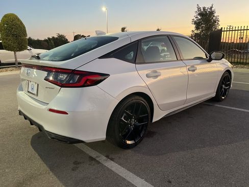 New 2025 Honda Civic Sport image 3