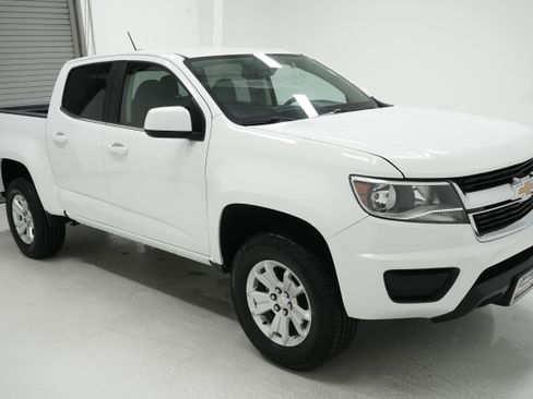 Used 2019 Chevrolet Colorado LT RWD image 3