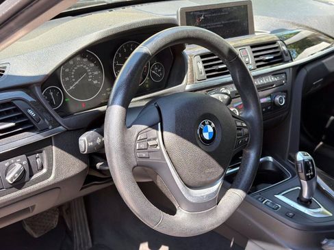 Used 2015 BMW 328i xDrive Sedan AWD/4WD image 11