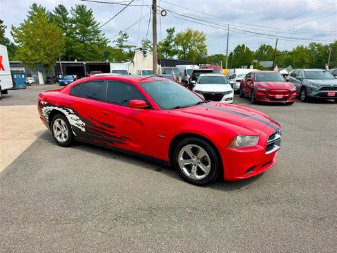 Used 2014 Dodge Charger R/T RWD image 7